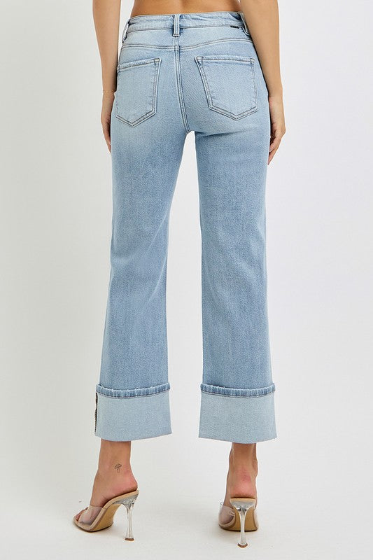 Brooke® | Oversized straight leg ankle jeans with cuffs