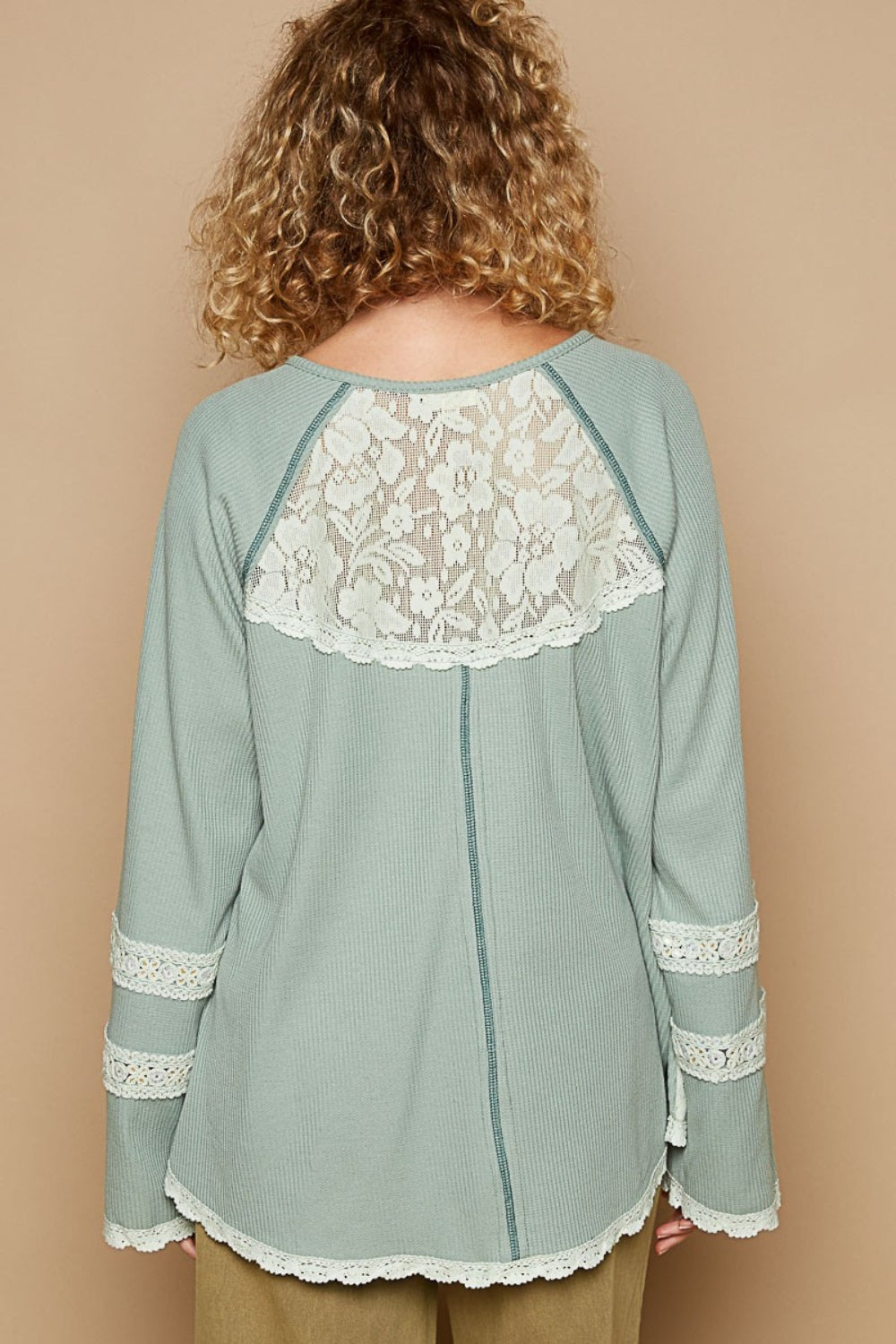 Diana® | Long sleeve thermal top with crew neck and lace trim