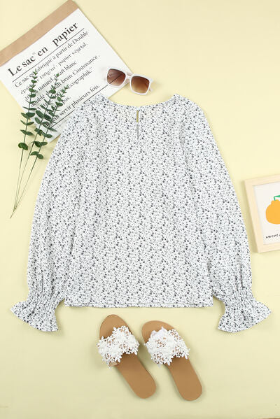 Clara® | Printed blouse with flounced sleeves and a round neckline