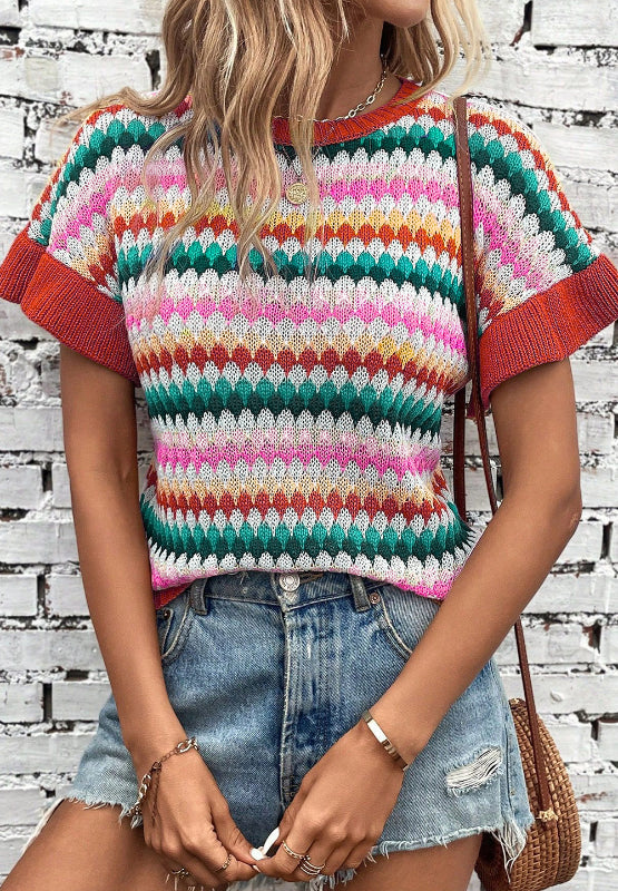Delia® | Contrast short sleeve sweater with a crew neck