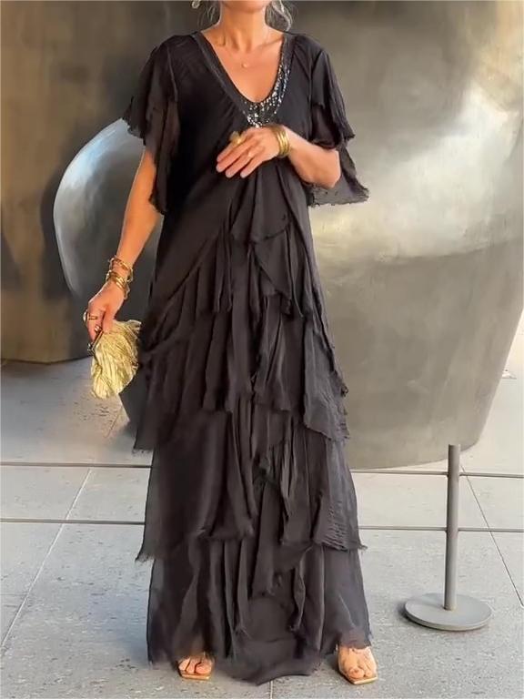 Consuelo® | Elegant maxi dress with a V-neck