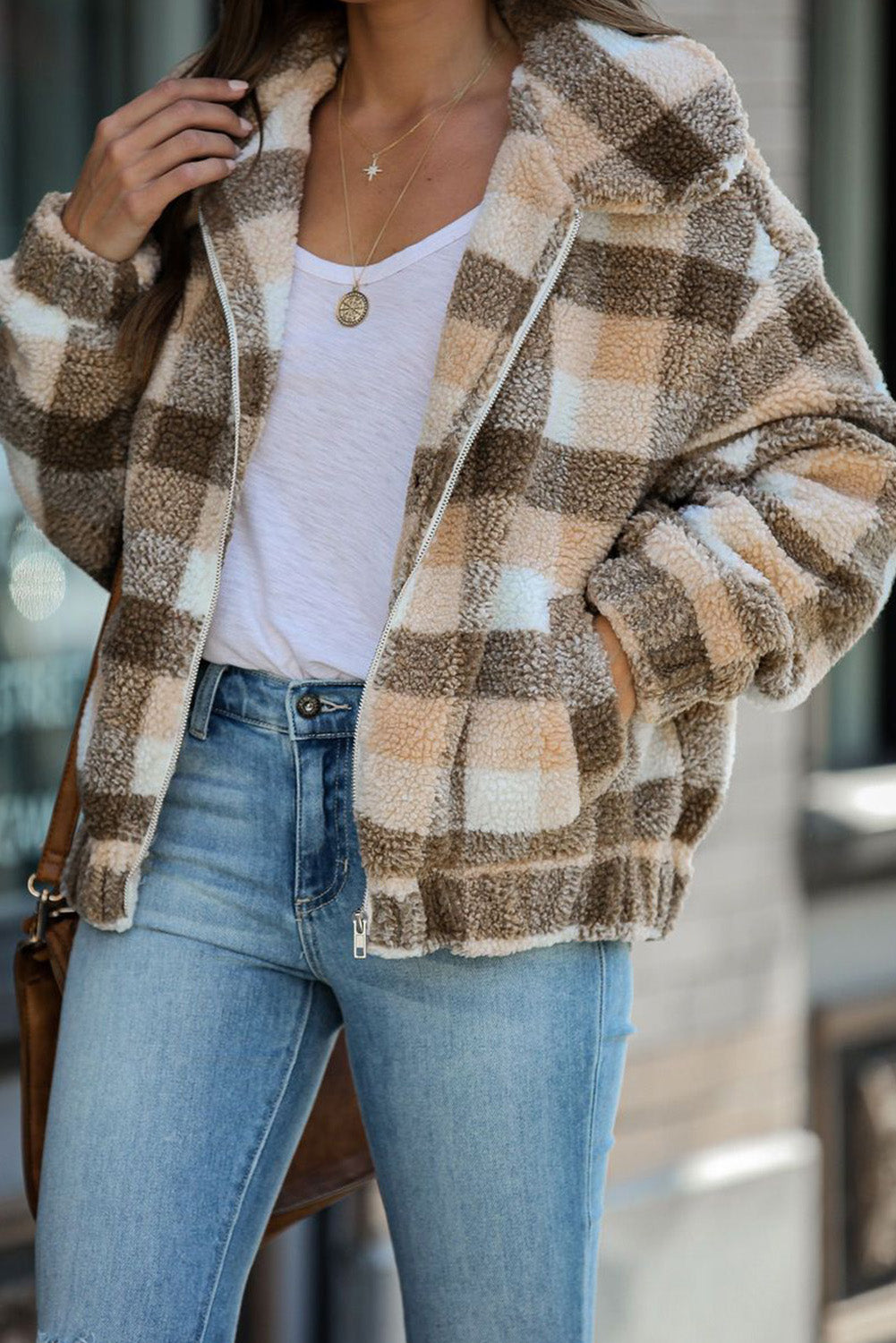 Claudia® | Fashionable and minimalist winter jacket