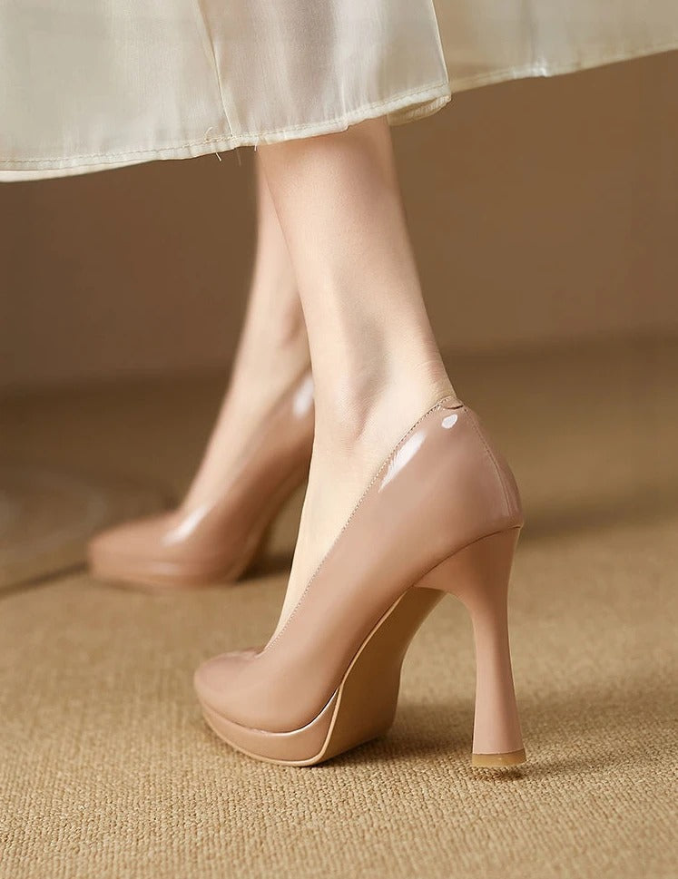 Kristen | Elegant ladies high heels pumps with pointed toe & thin heel - stylish pumps for special occasions