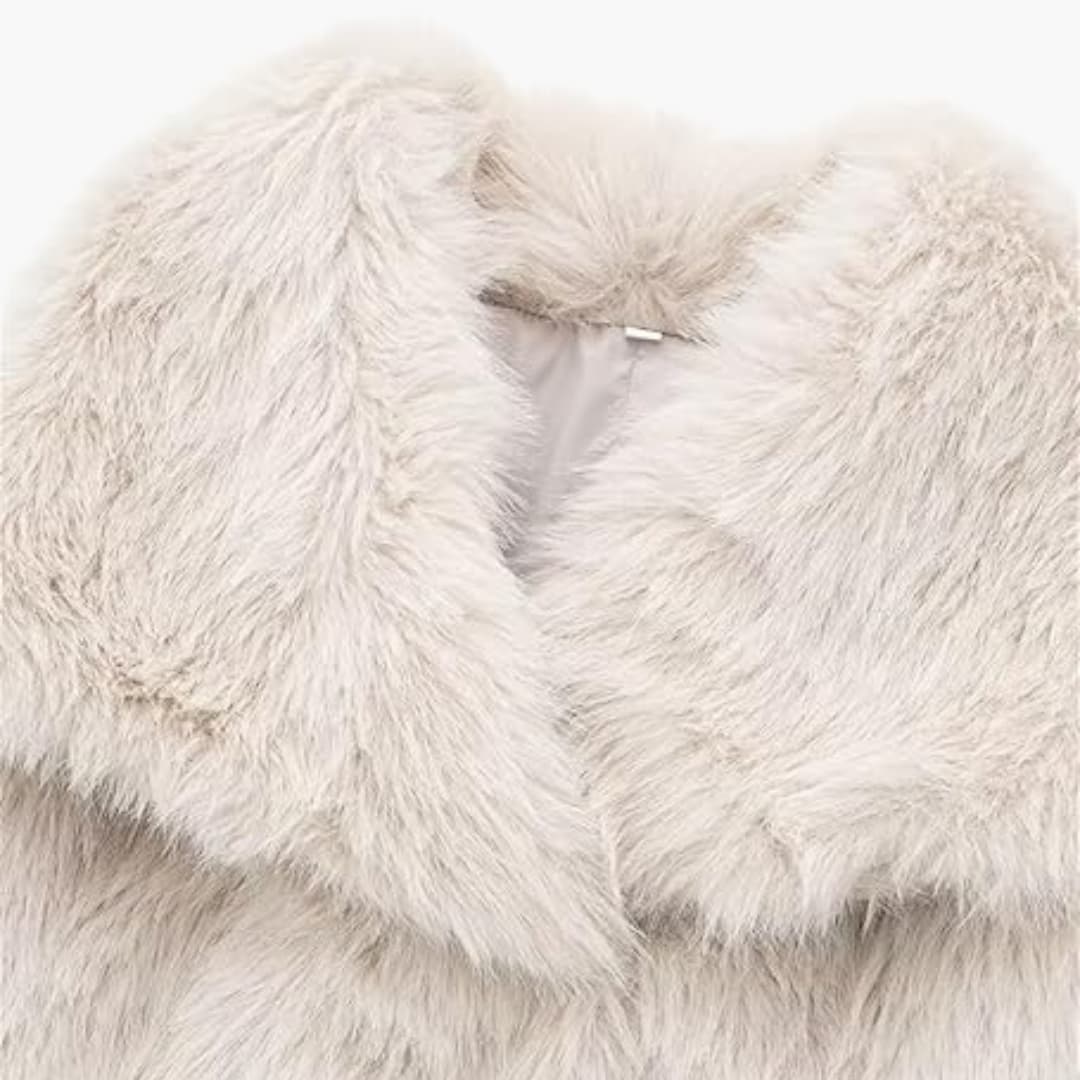 Carolina® | Fluffy coat for women
