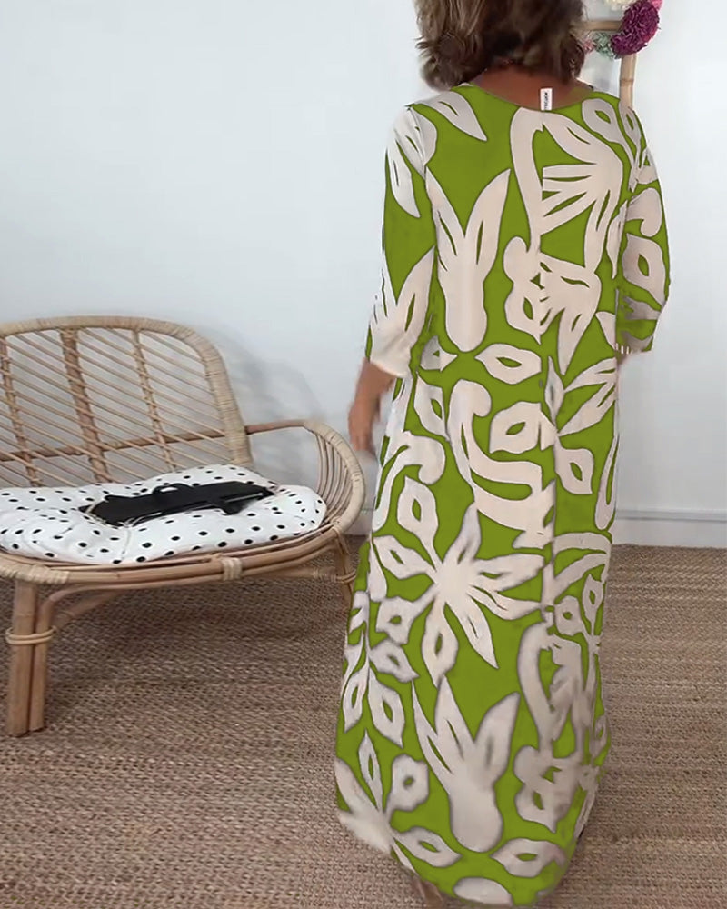 Carina® | Long-sleeved dress with a crew neck and a print