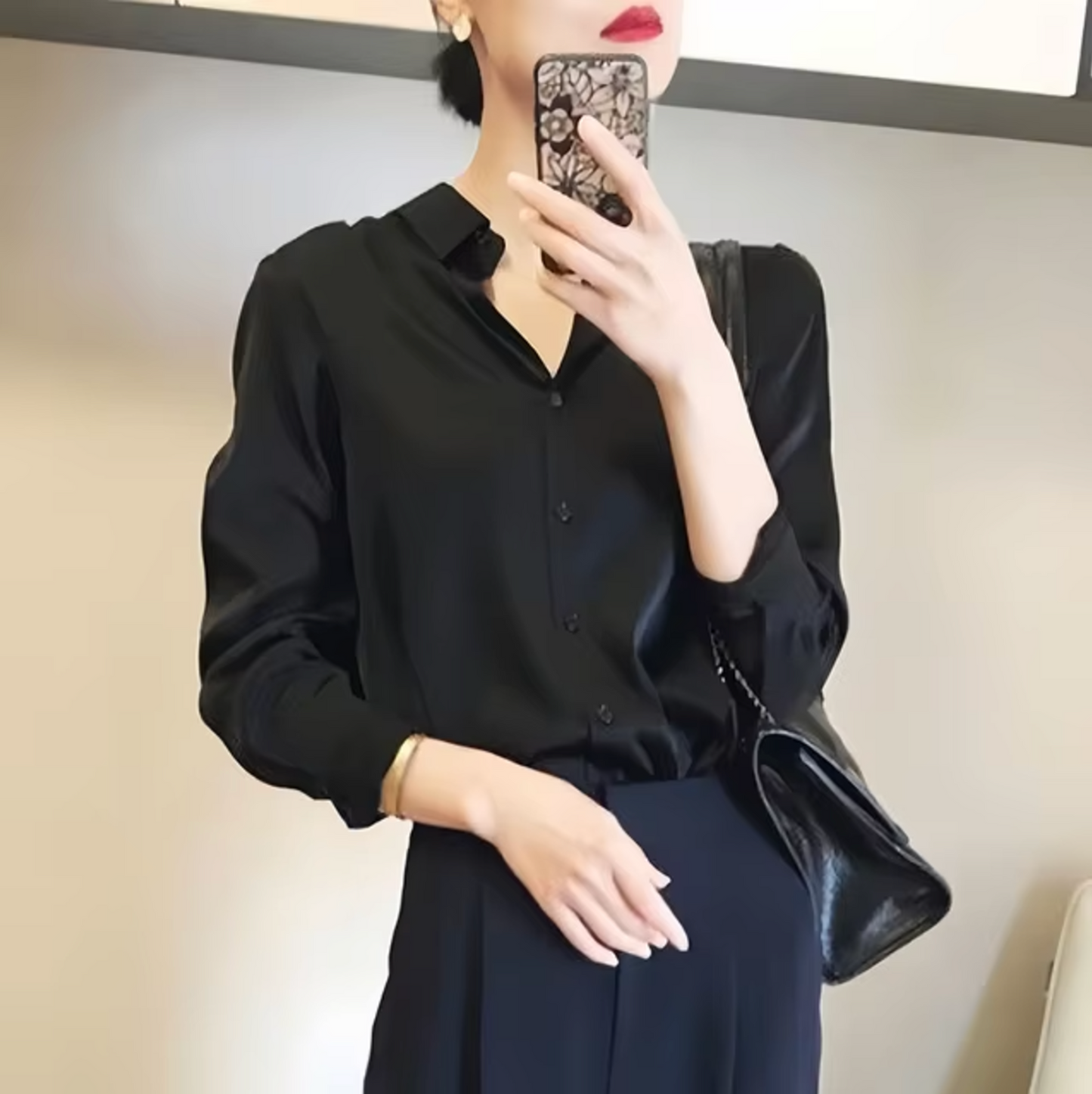 Dana® | Elegant satin blouse