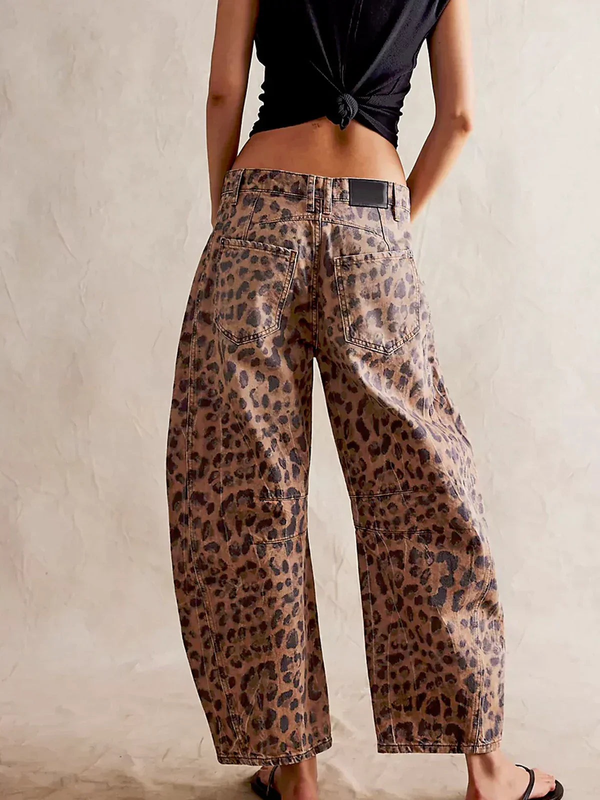 Beverly® | Baggy leopard print jeans