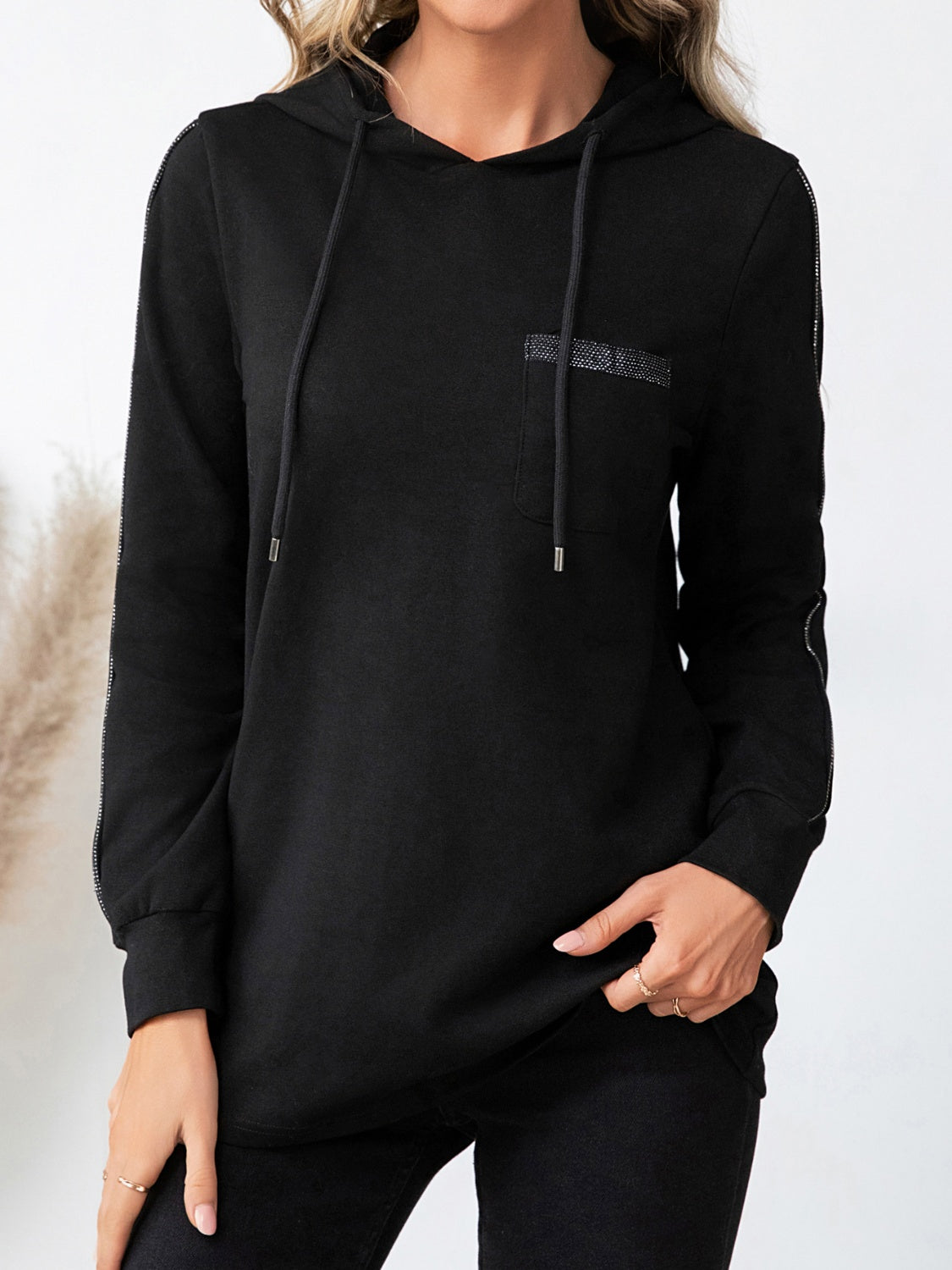 Casilda | Drawstring hoodie with long sleeves