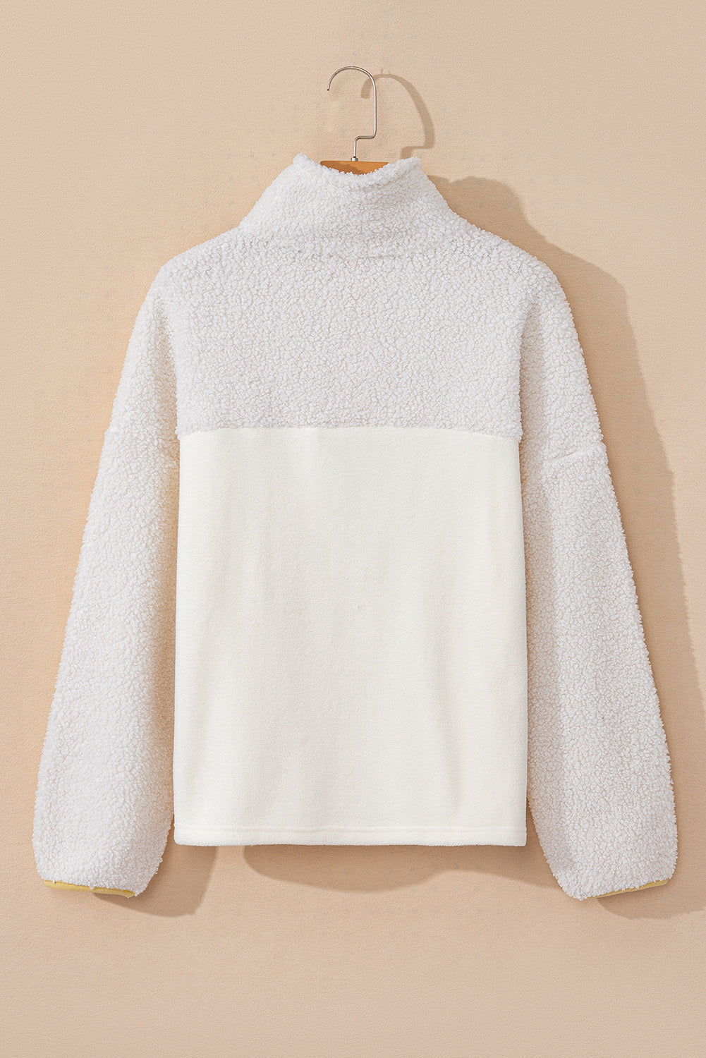 Camila® | Fashionable and minimalist winter garment