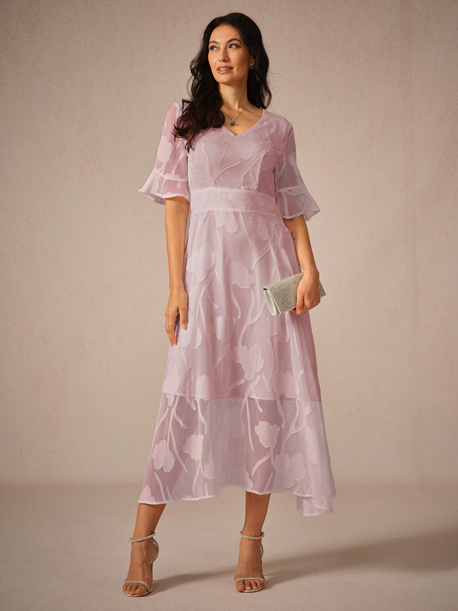 Kyla | Elegant Midi Dress with Flutter Sleeves and Lace Detailing