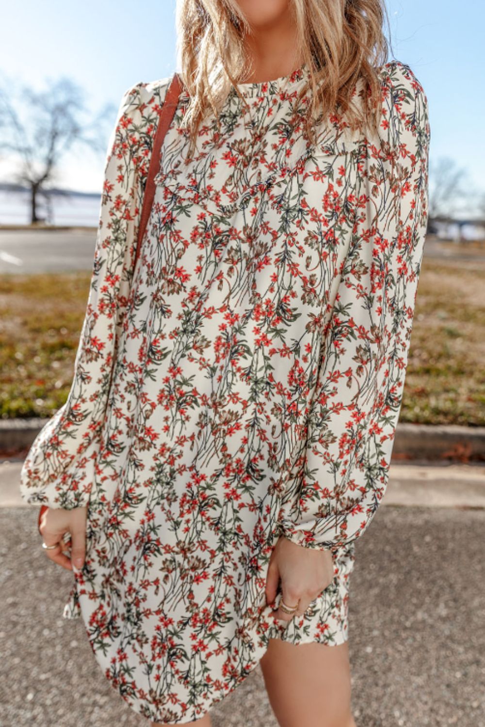 Alma® | Floral long sleeve dress with a crew neck
