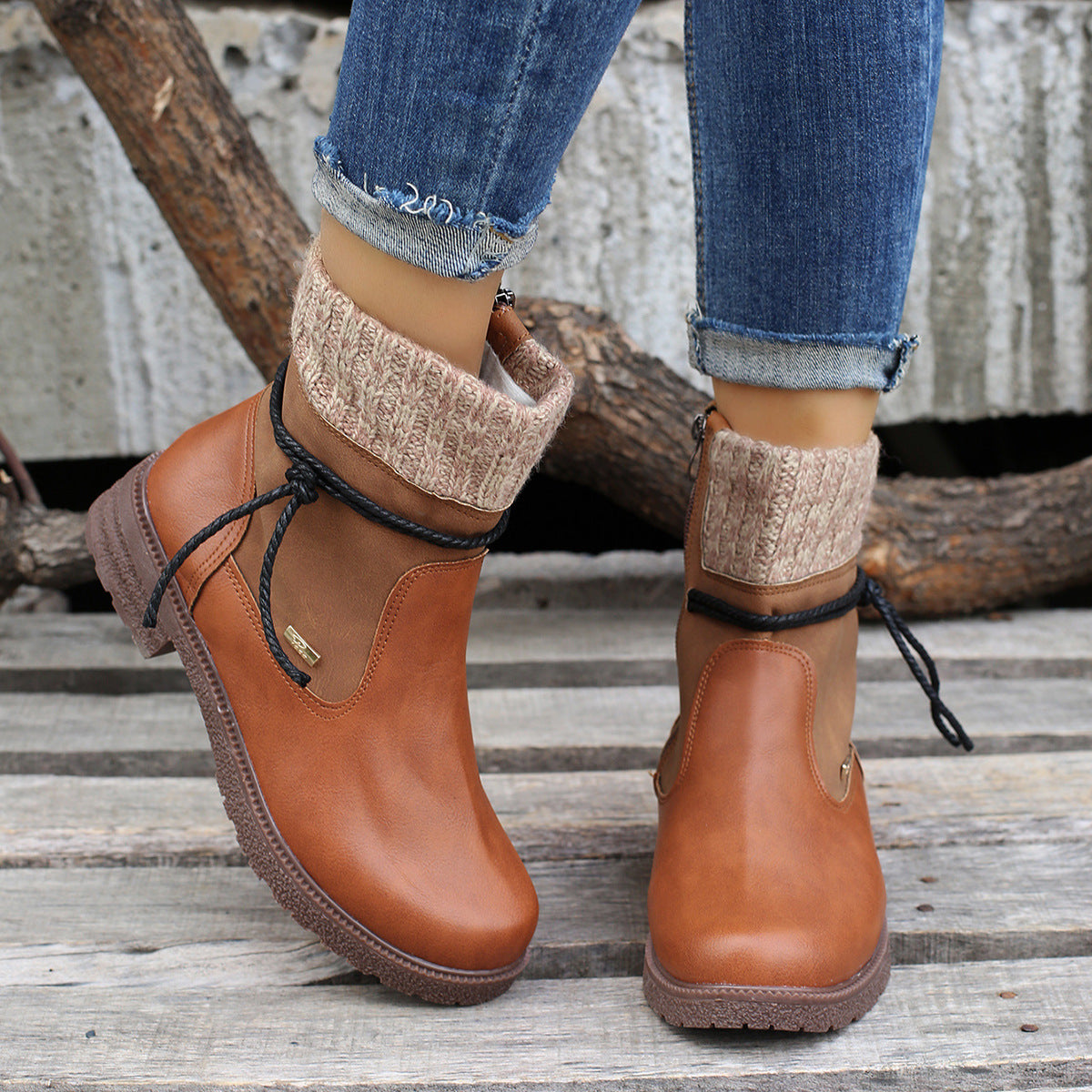 Daniela® | PU leather boots with side zip