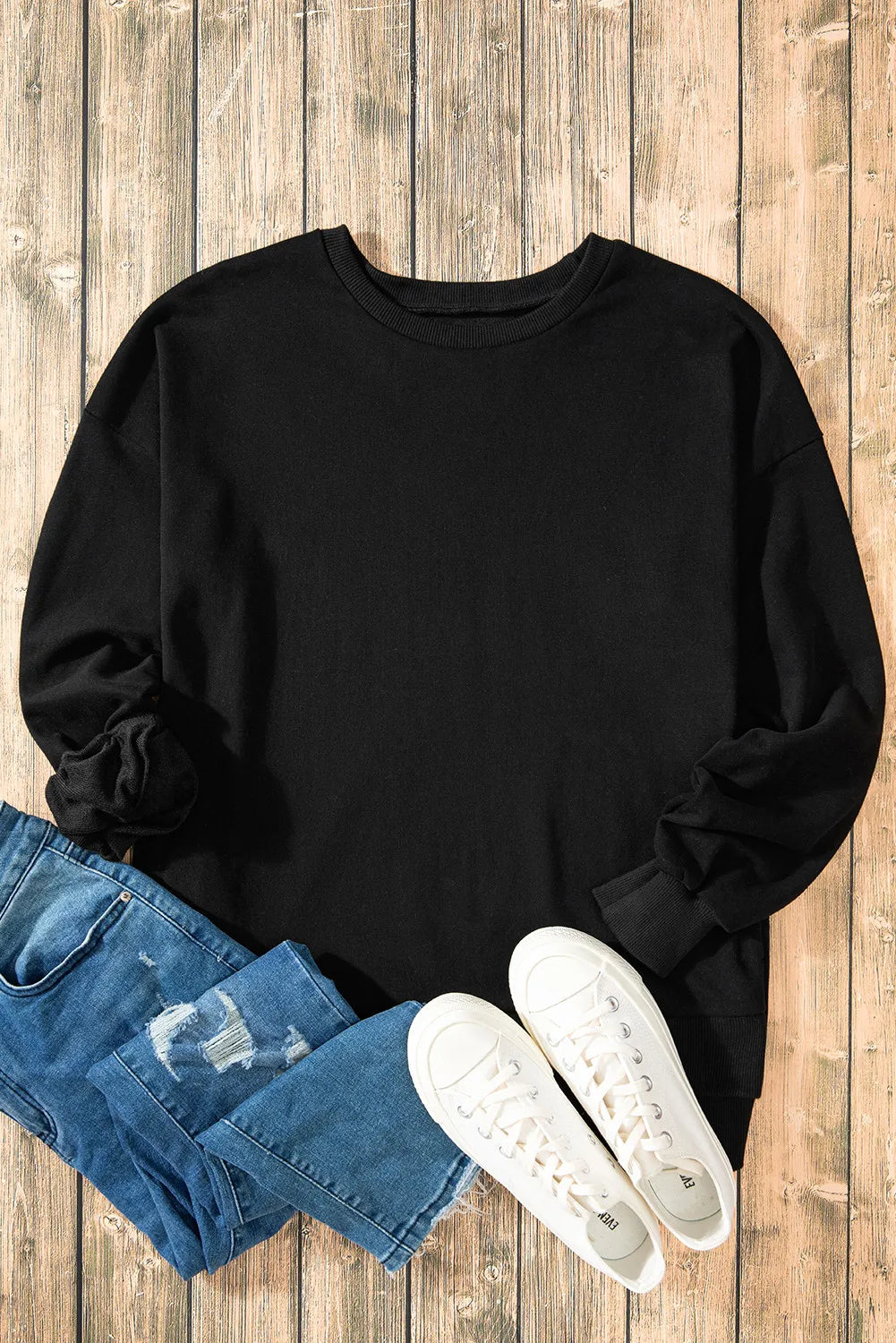 Claudia® | Long-sleeved sweatshirt with a high, low crew neck