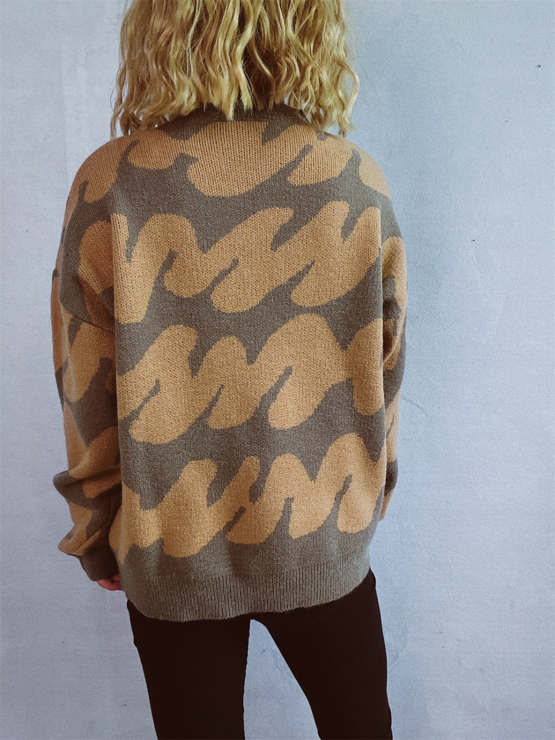 Anita® | Contrasting long-sleeved sweater with a crew neck