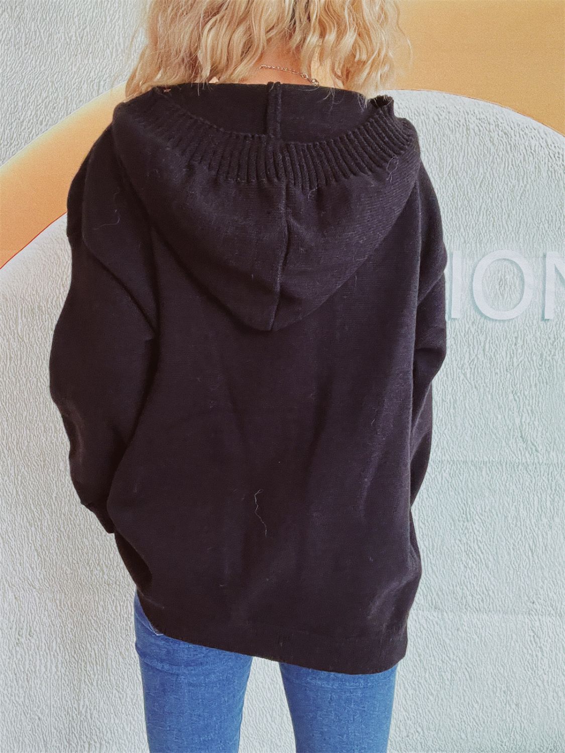 Beatrice® | Long-sleeved cardigan with hood and dropped shoulders