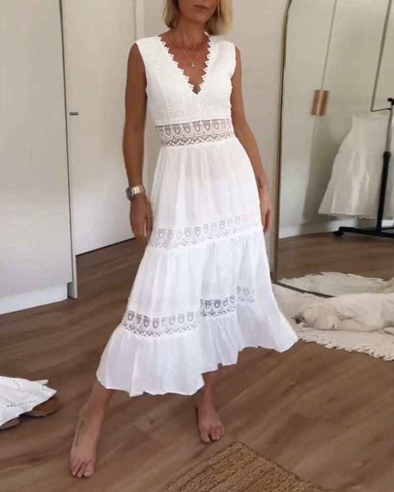 Carmen® | Sleeveless Lace Dress With V-Neckline
