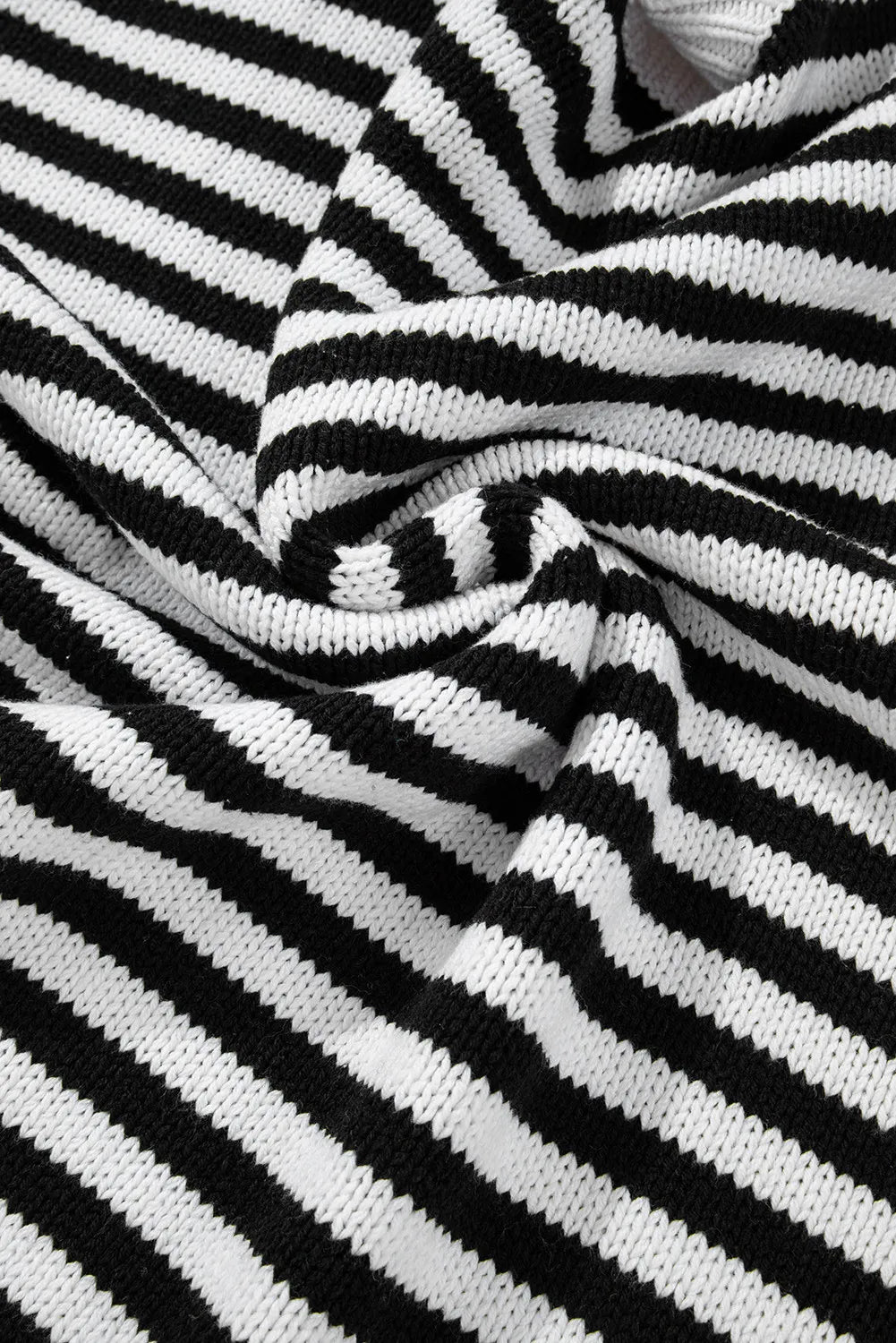 Angela® | Striped long-sleeved sweater with a crew neck