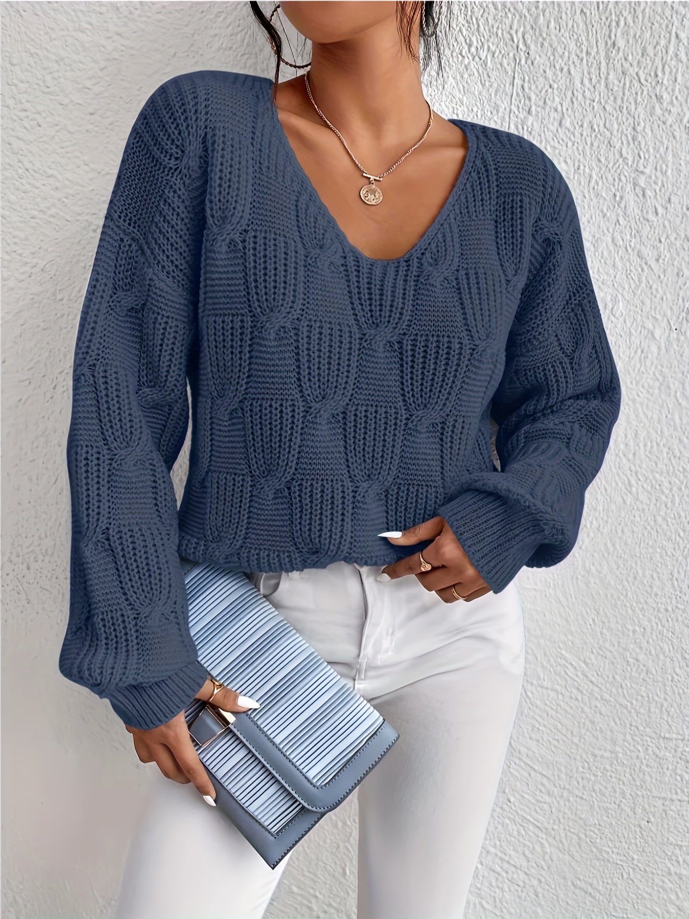 Dorotea® | V-neck sweater