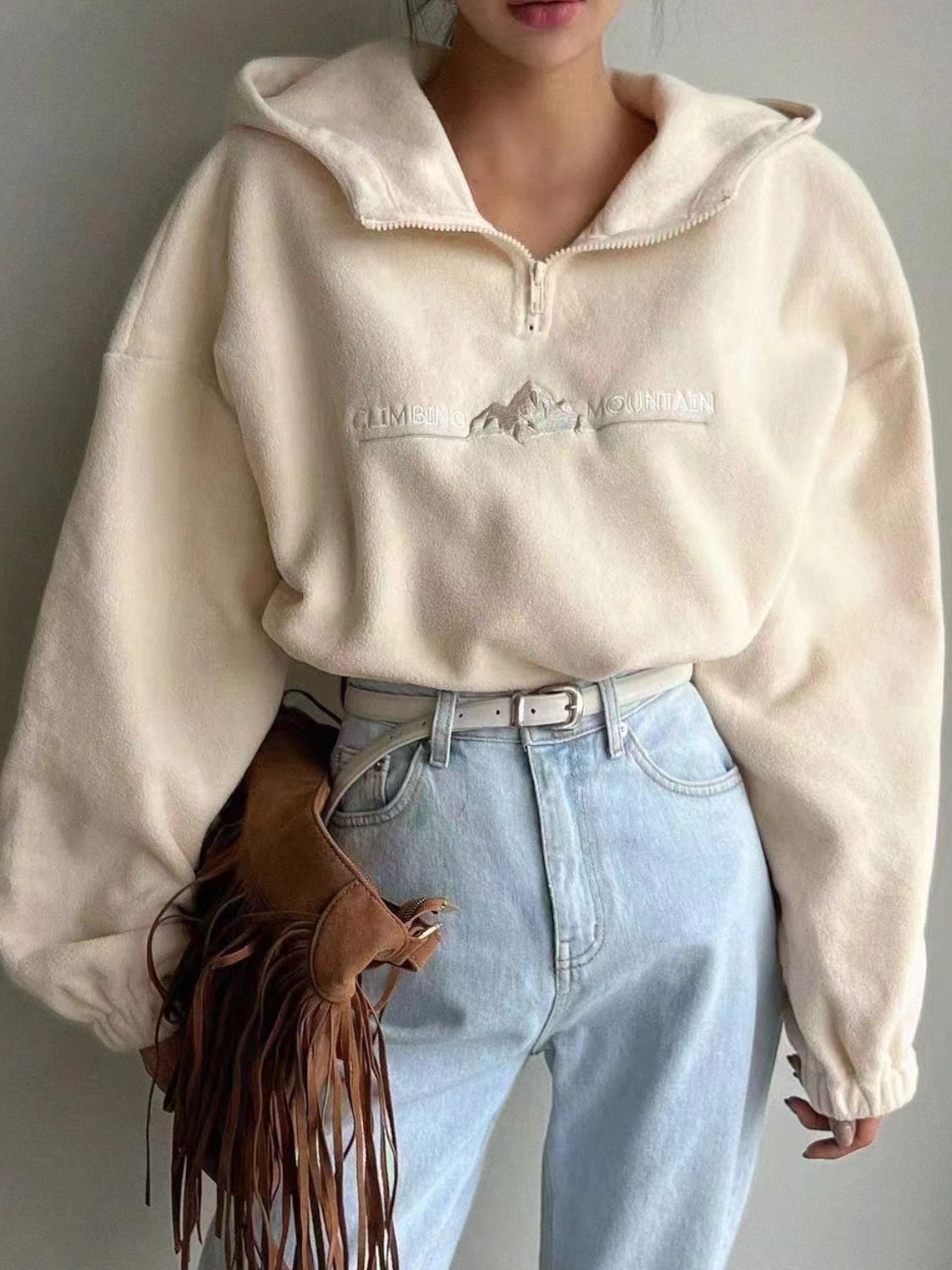 Beatriz® | Mountain Quarter Zip Long Sleeve Hoodie