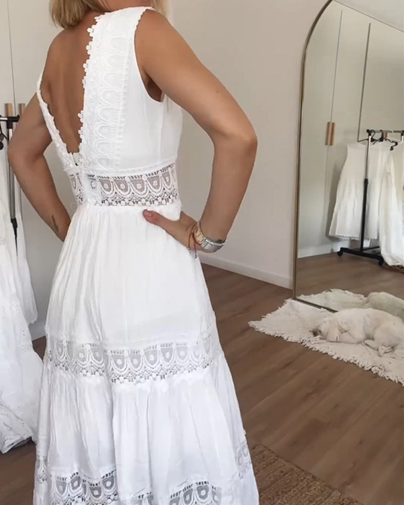 Carmen® | Sleeveless Lace Dress With V-Neckline