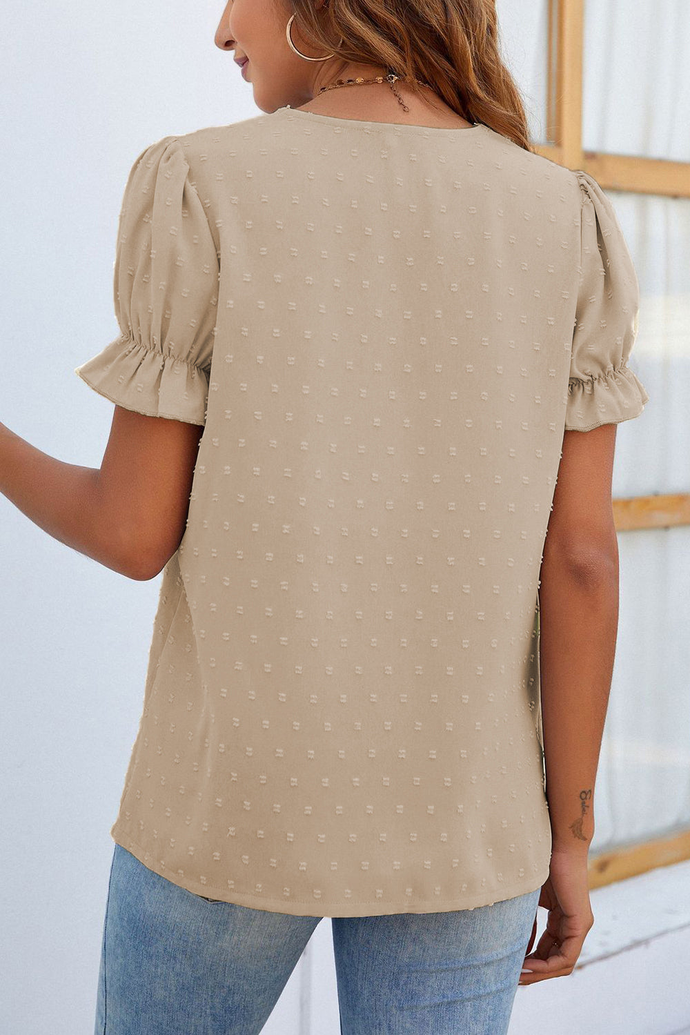 Azul® | Short sleeve blouse with V-neck and Swiss Dot lace detail