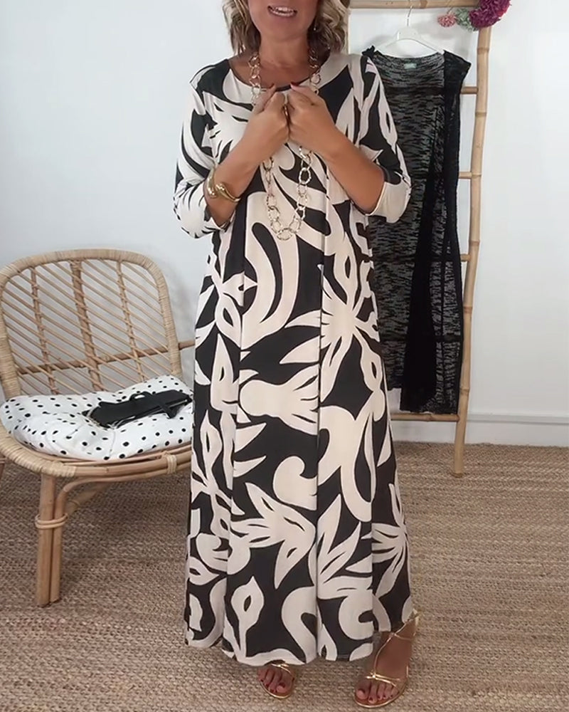 Carina® | Long-sleeved dress with a crew neck and a print