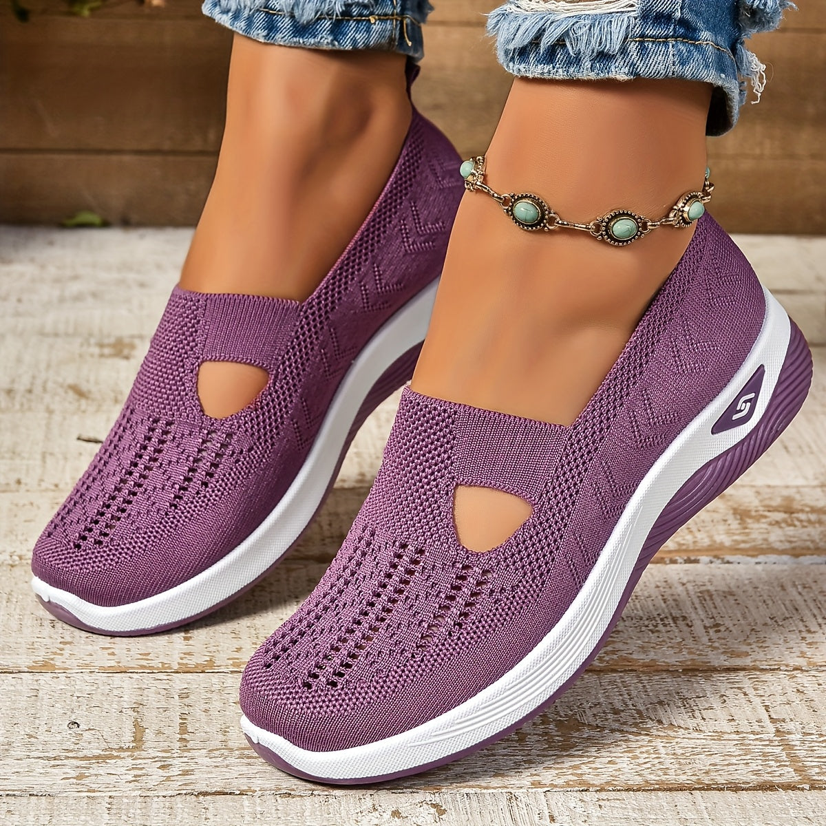 Barbara | Stylish Low-Cut Sneakers - Breathable Knit and Cushioned Comfort