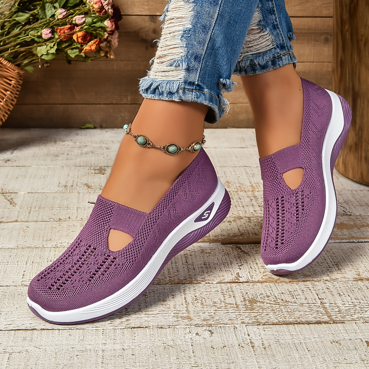 Barbara | Stylish Low-Cut Sneakers - Breathable Knit and Cushioned Comfort