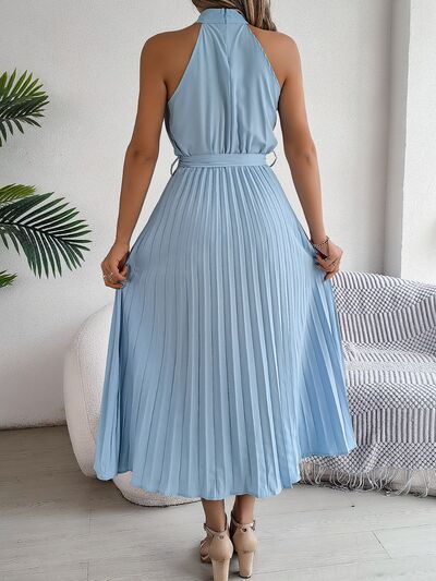 Amelie® | Greek pleated dress with tie waist