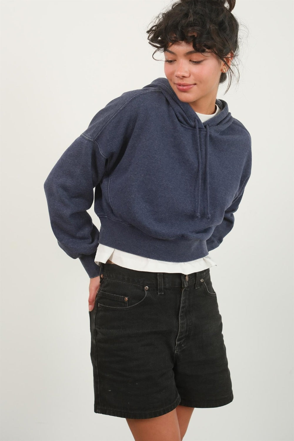 Anita® | Short hoodie with low shoulders