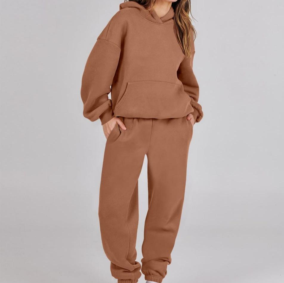 Barbara® | Vibrant fall hoodie and sweatpants set for women