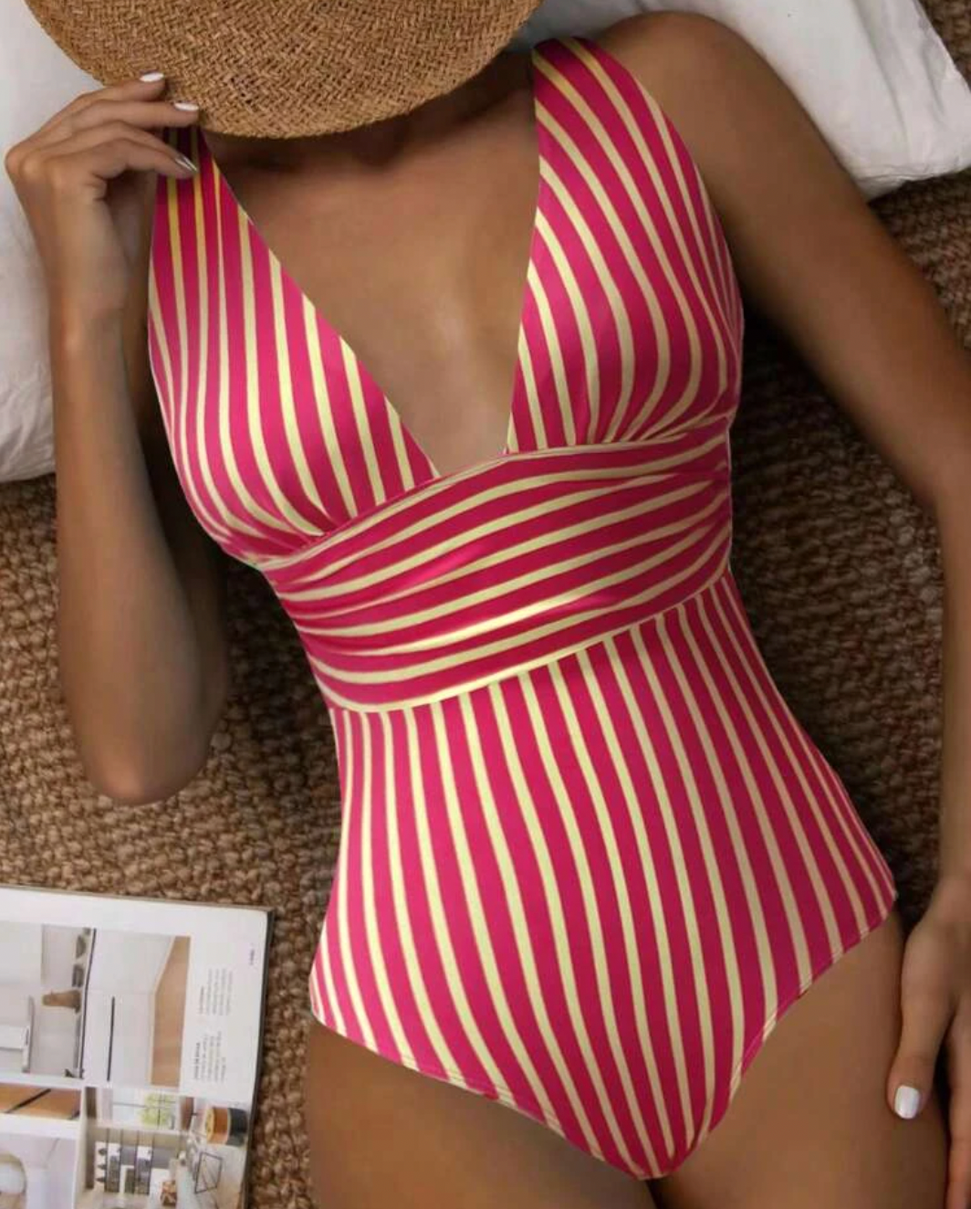 Ana® | Casual and fashionable   swimsuit