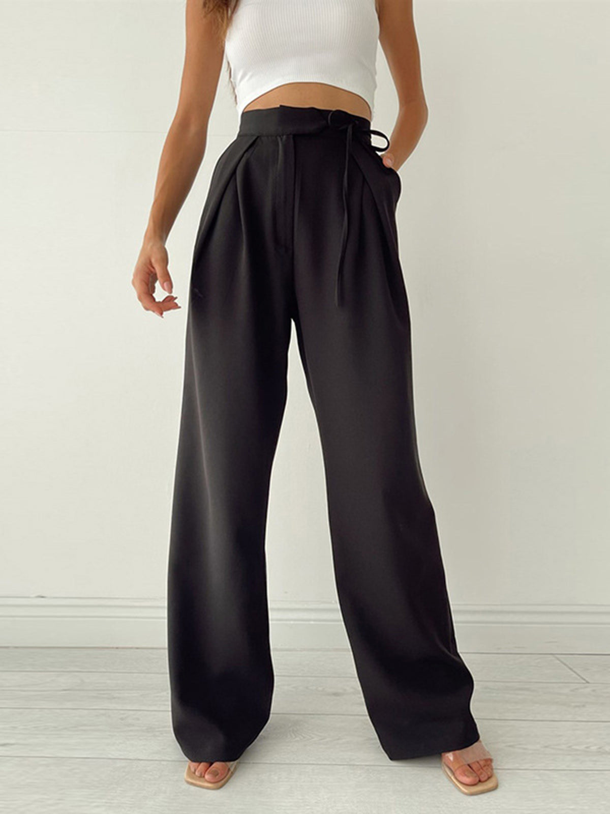 Harper | High Waist Pleated Leg Trousers - Flowy Elegant Fit