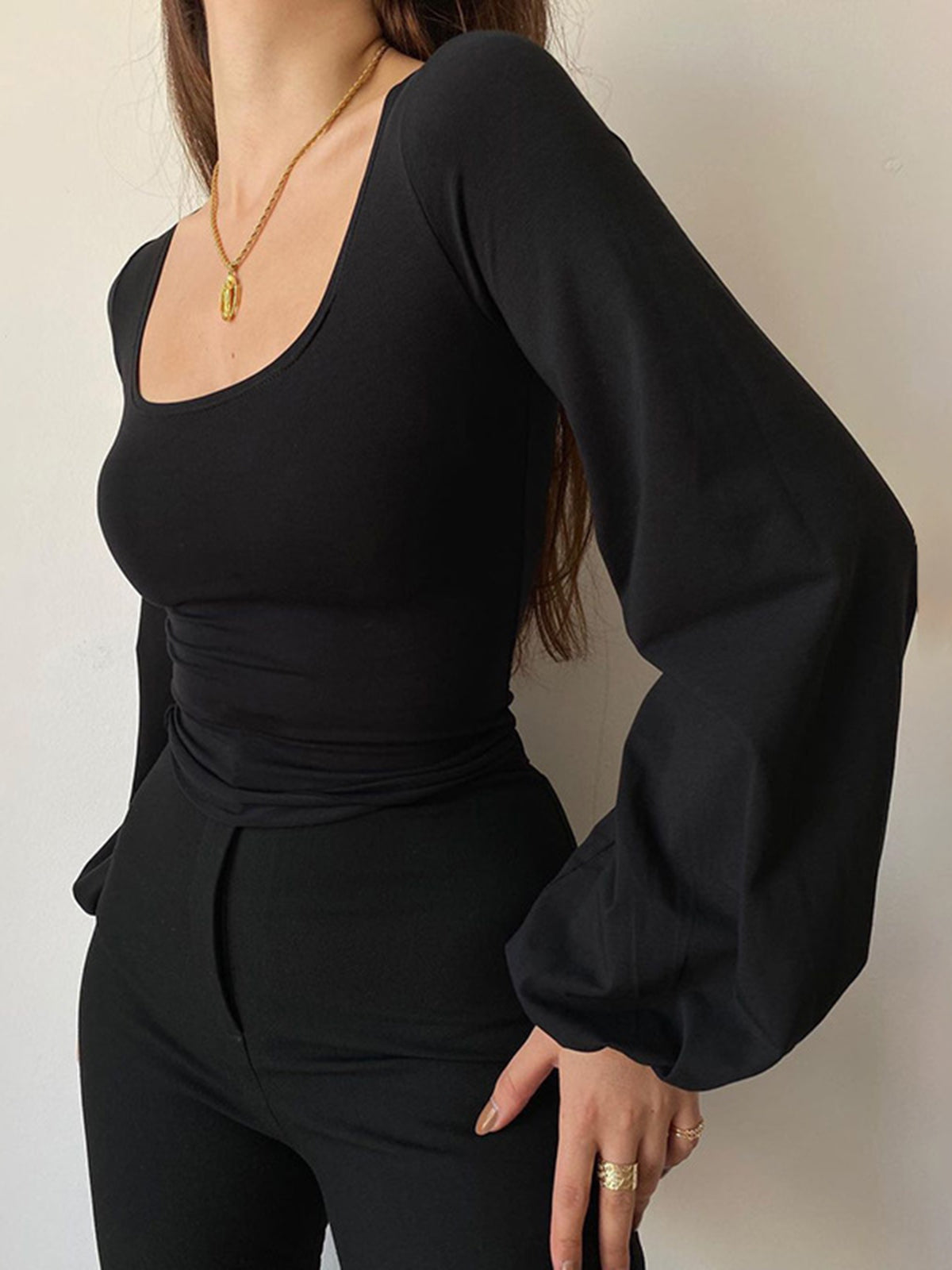 Bretann® | Elegant Blouse With Puff Sleeves And Square Neckline