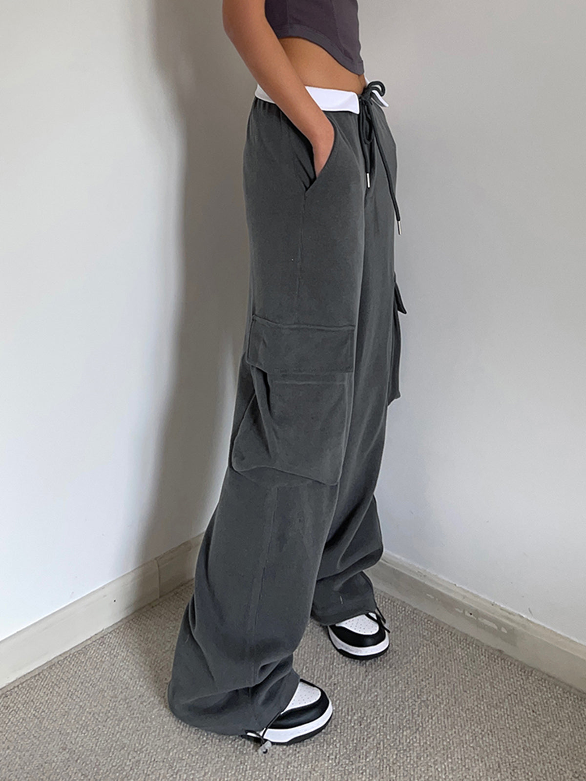 Benedetta® | Comfortable Cargo Sweatpants With Contrast Waistband