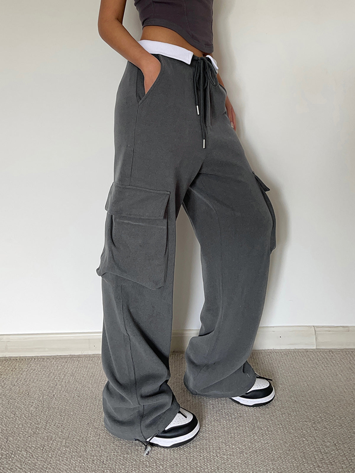 Benedetta® | Comfortable Cargo Sweatpants With Contrast Waistband