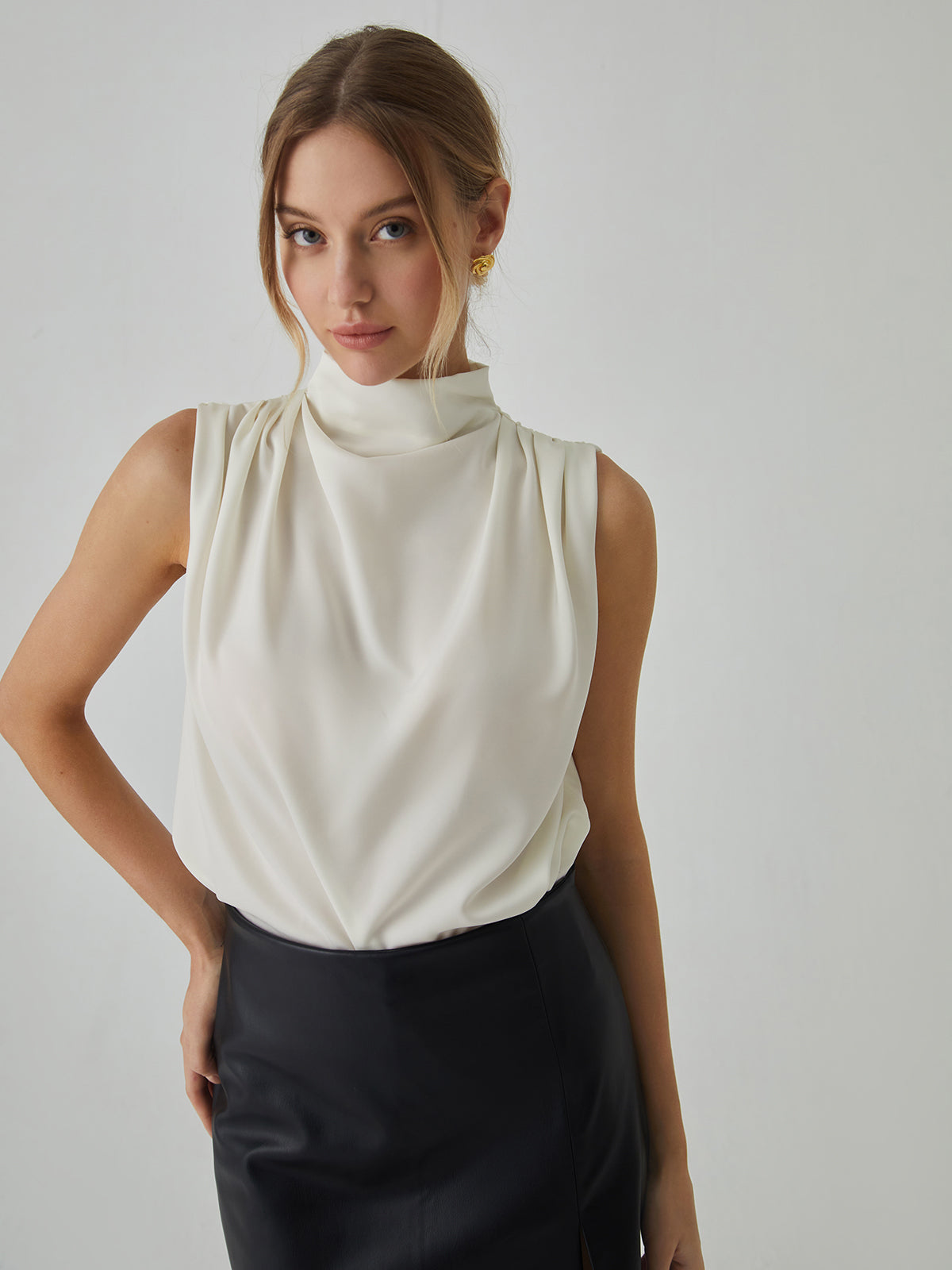 Brenton® | Pleated Sleeveless Blouse With A High Collar