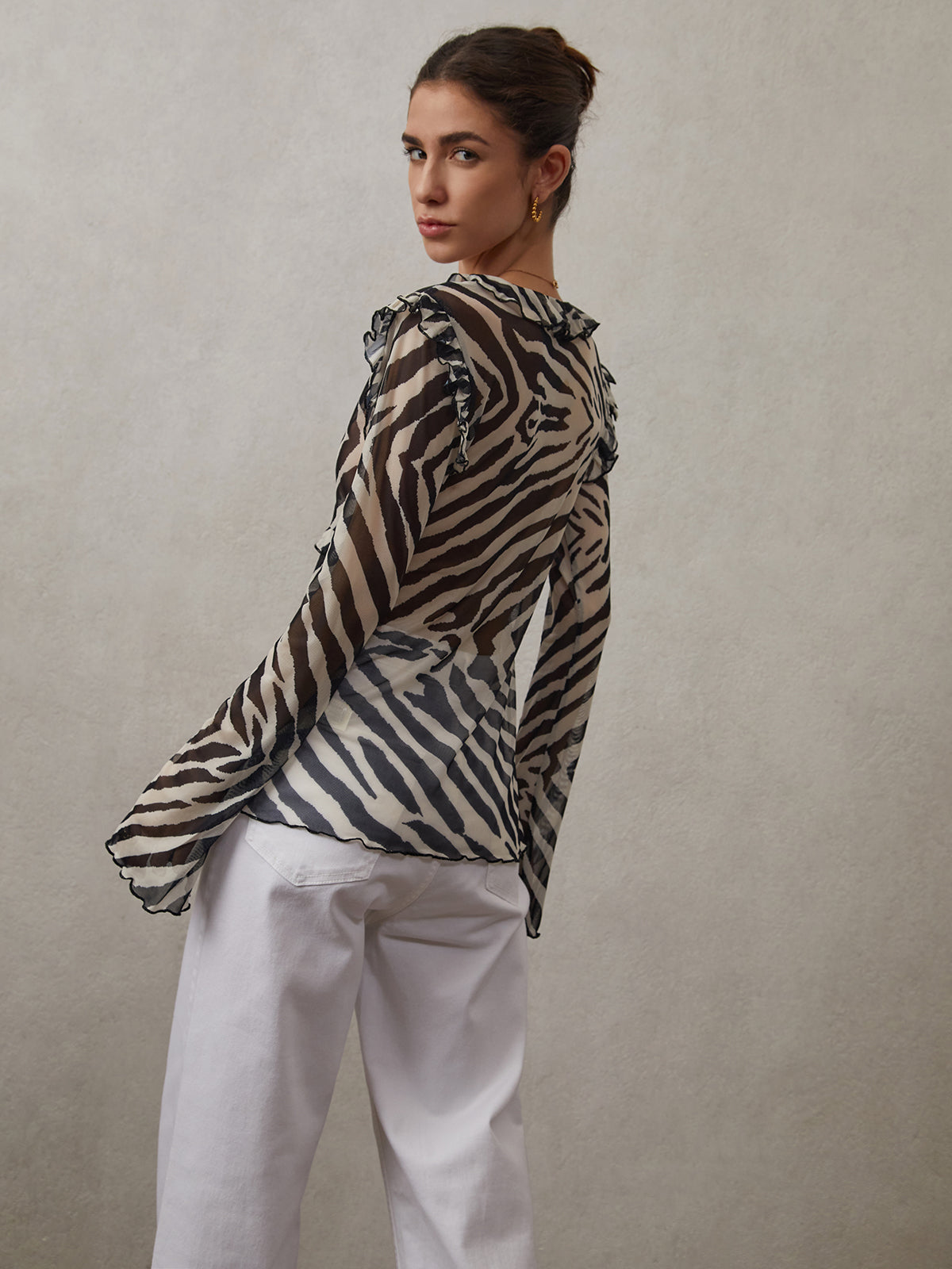 Brentley® | Ruffle Top With Knot Details