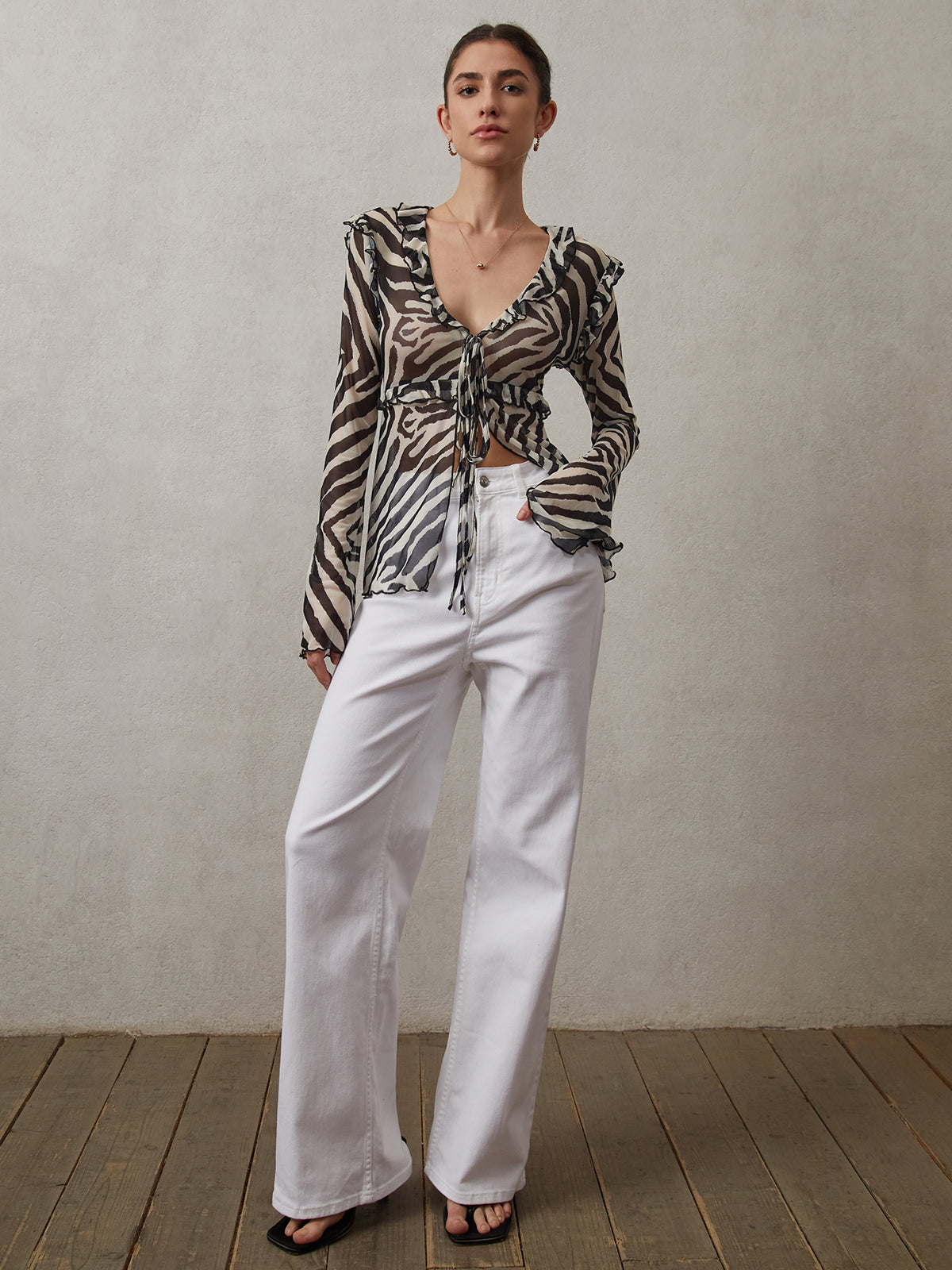 Brentley® | Ruffle Top With Knot Details