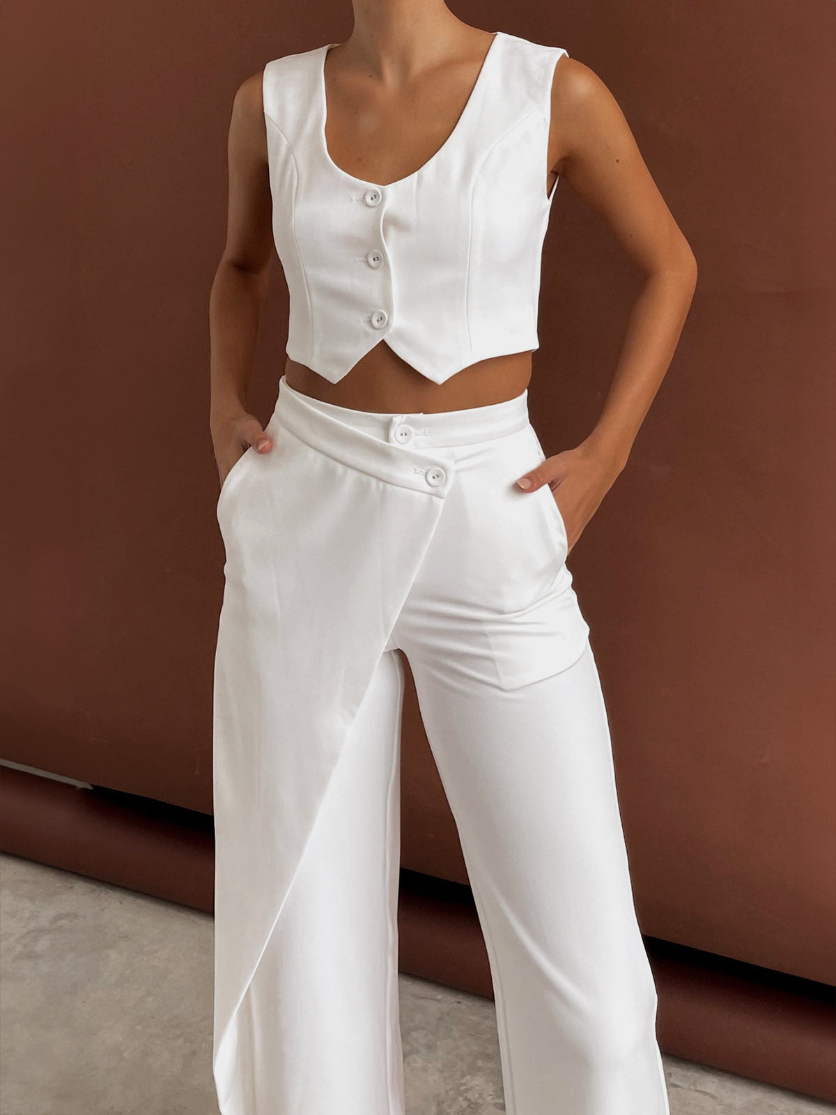 Arnica® | Elegant Trouser Set With An Asymmetrical Cut