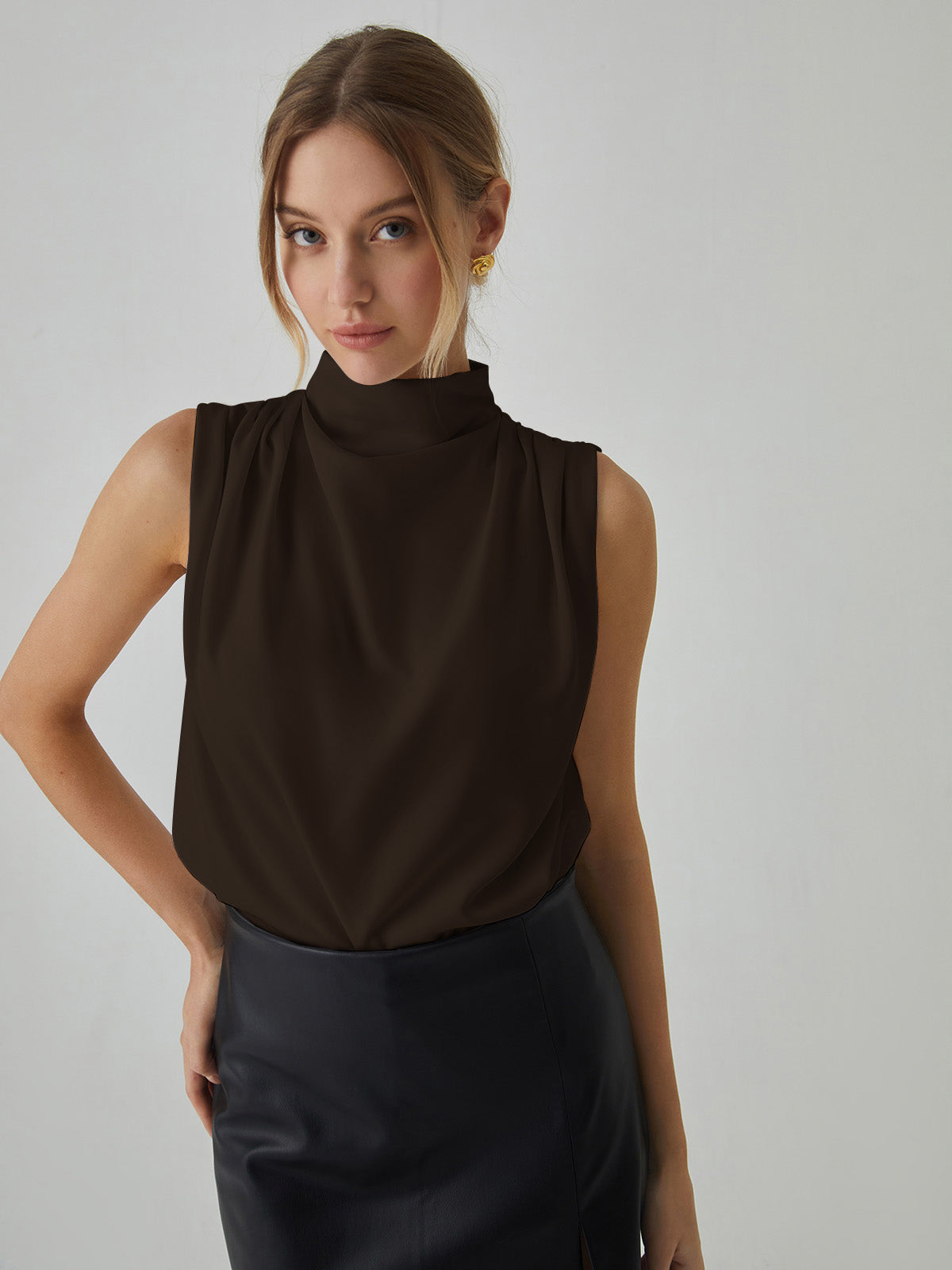 Brenton® | Pleated Sleeveless Blouse With A High Collar