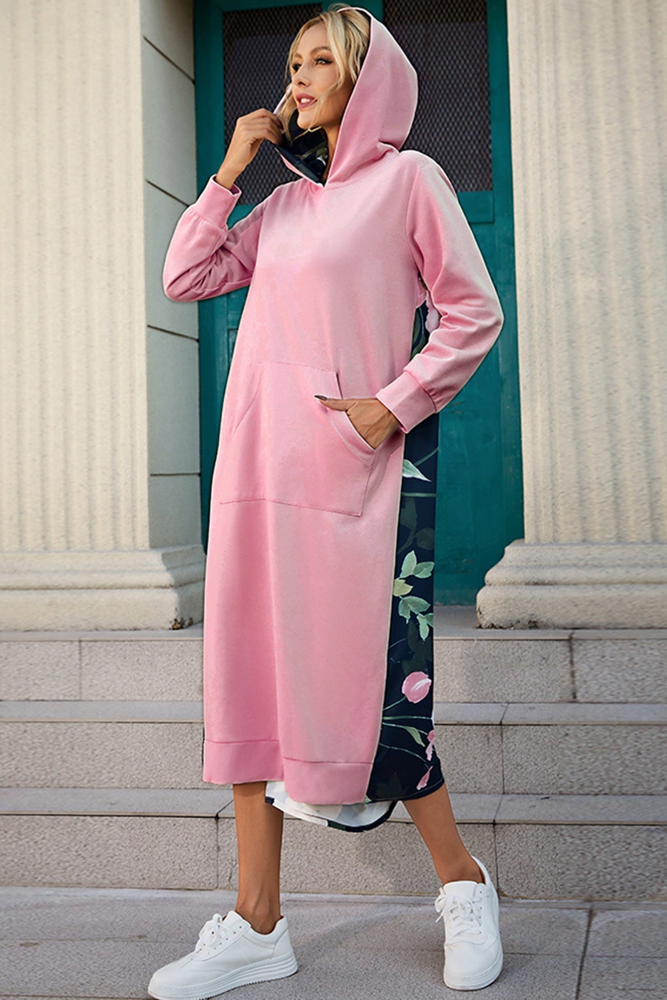 Catarina® | Long hoodie in patchwork cotton with floral print on the back