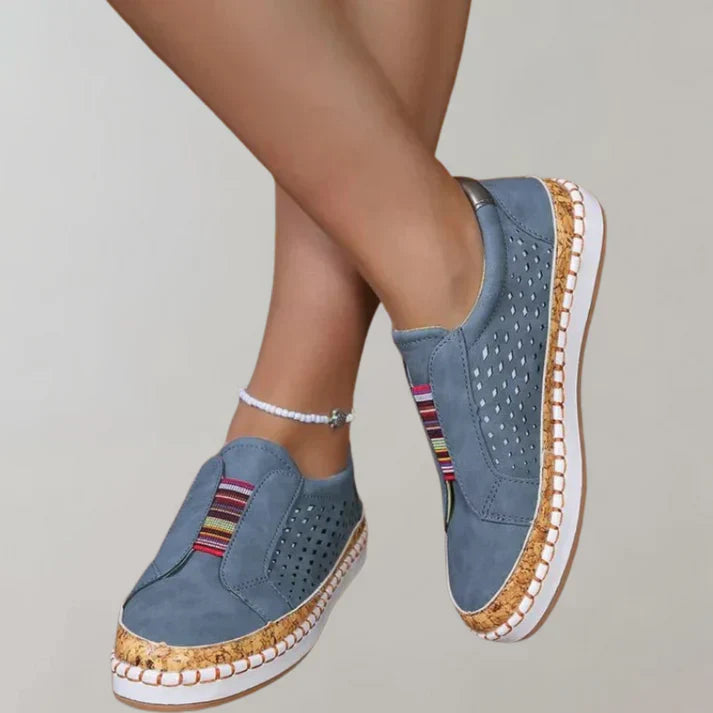 Aurora® | Elegant and detailed supportive winter footwear