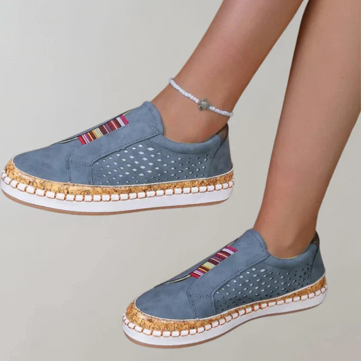 Aurora® | Elegant and detailed supportive winter footwear
