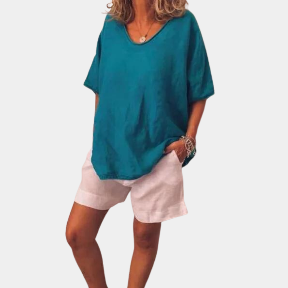 Catherine® | Elegant and spacious feminine t-shirt for optimal comfort