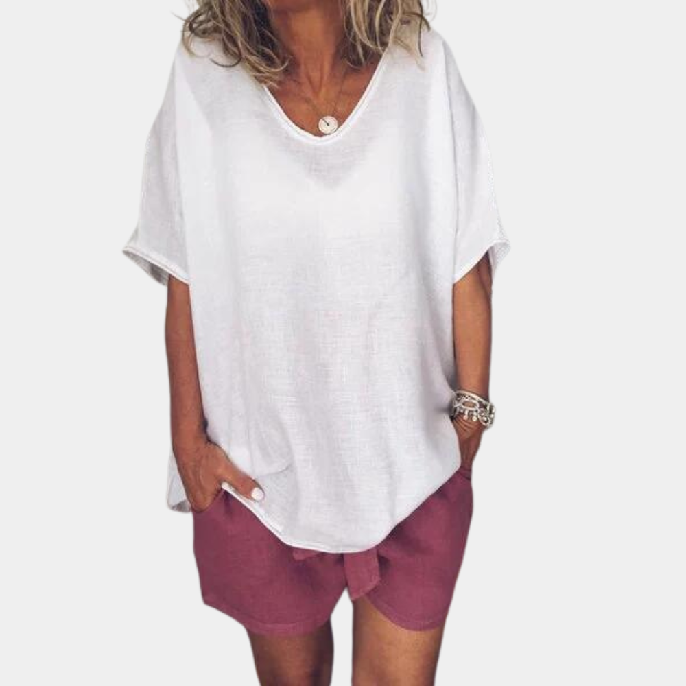 Catherine® | Elegant and spacious feminine t-shirt for optimal comfort
