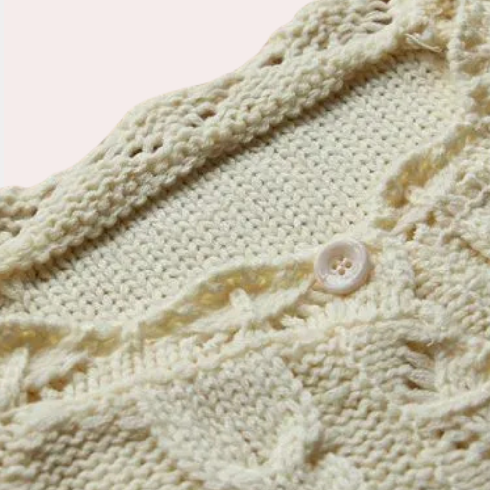 Ariadna® | A sophisticated knit style for all occasions