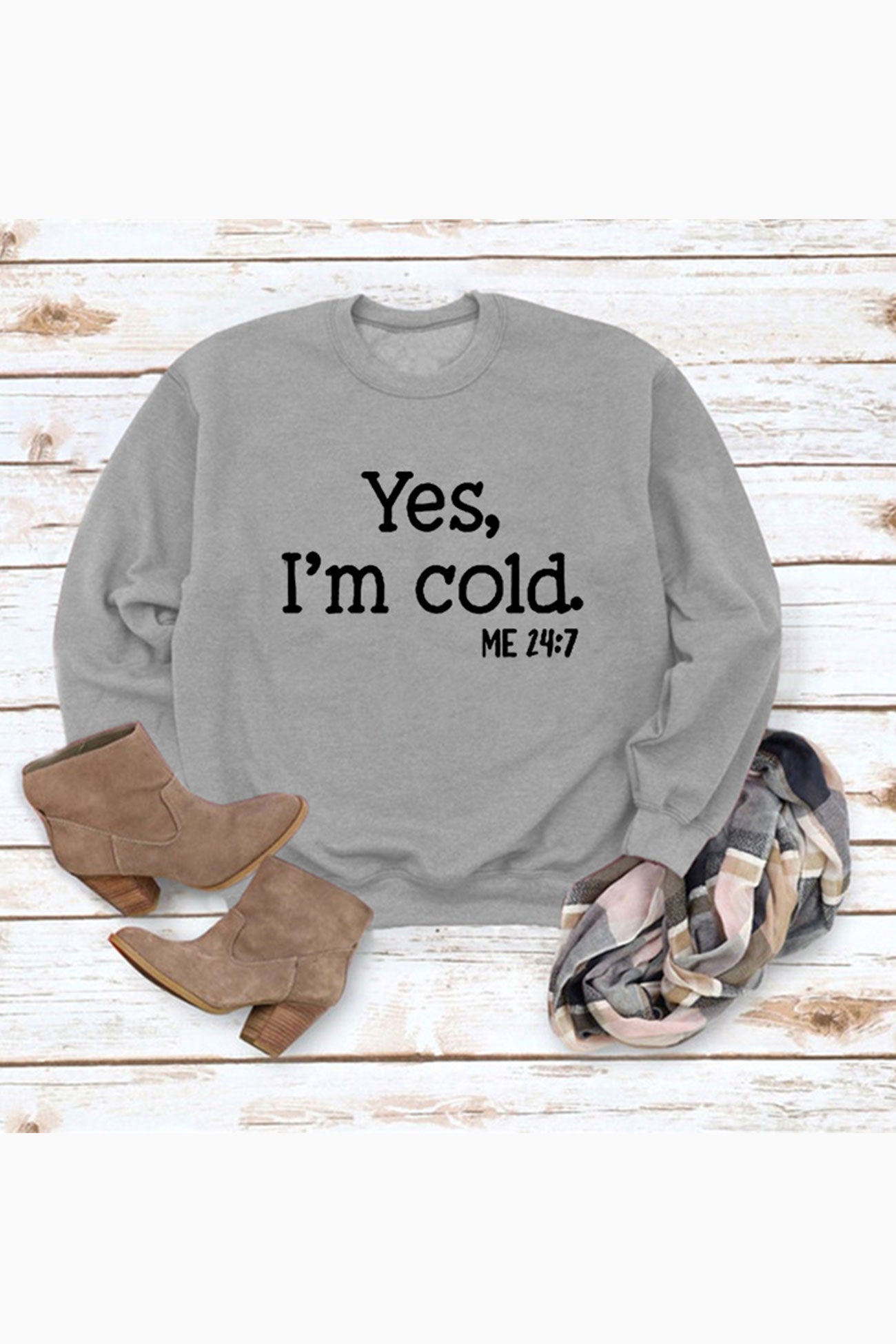 Angela® | Sweatshirt with “I'm Cold” letter print