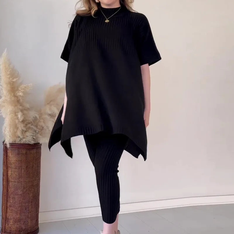 Bella® | Natalia set with a loose sweater and knitted leggings