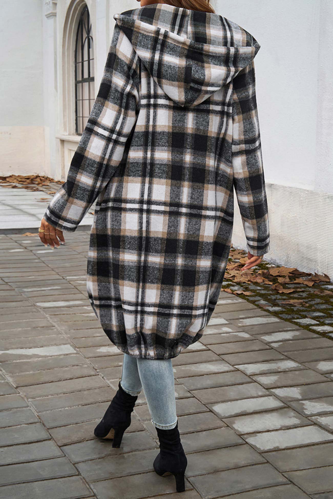 Carmen® | Mid-length hoodie with contrast check pattern and zip fastening